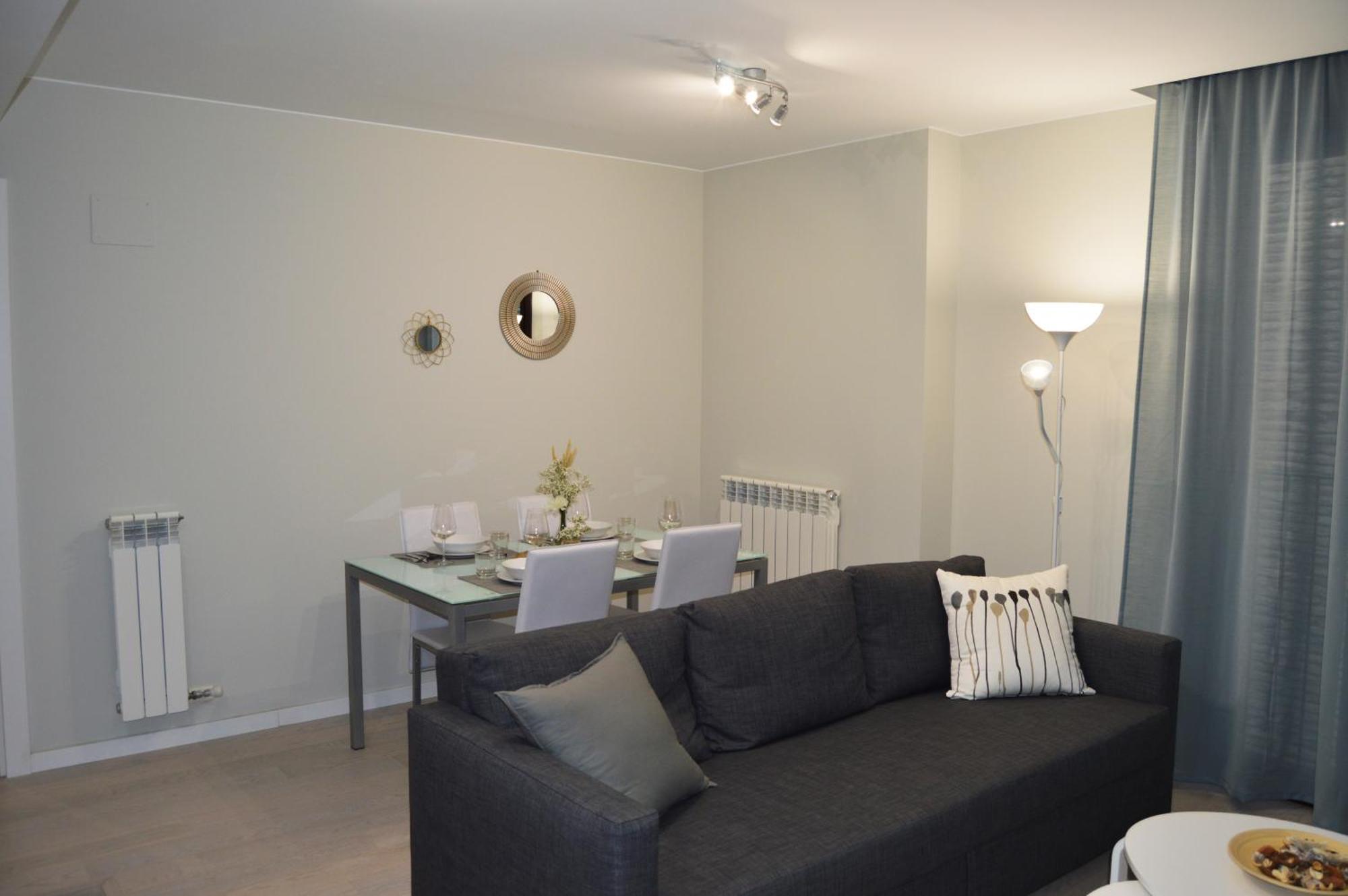 Apartamenticos Plaza Del Pilar I 사라고사 외부 사진